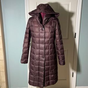 Like new NAUGE Puffer DOWN LONG jacket COAT